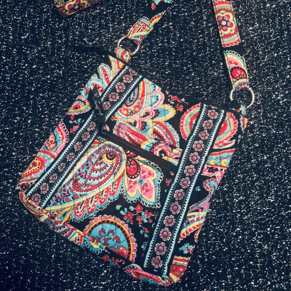 Vera Bradley Hipster Parisian Paisley